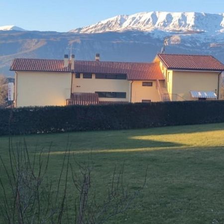 Complesso Turistico Aurora - Camere B&B Poggio Picenze エクステリア 写真