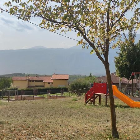 Complesso Turistico Aurora - Camere B&B Poggio Picenze エクステリア 写真