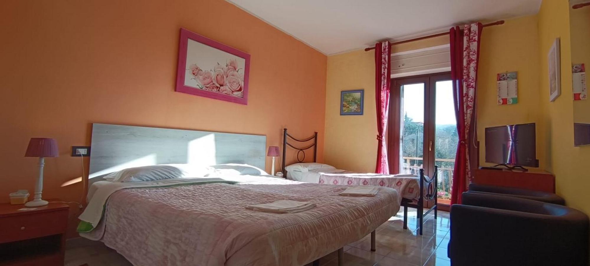 Complesso Turistico Aurora - Camere B&B Poggio Picenze エクステリア 写真