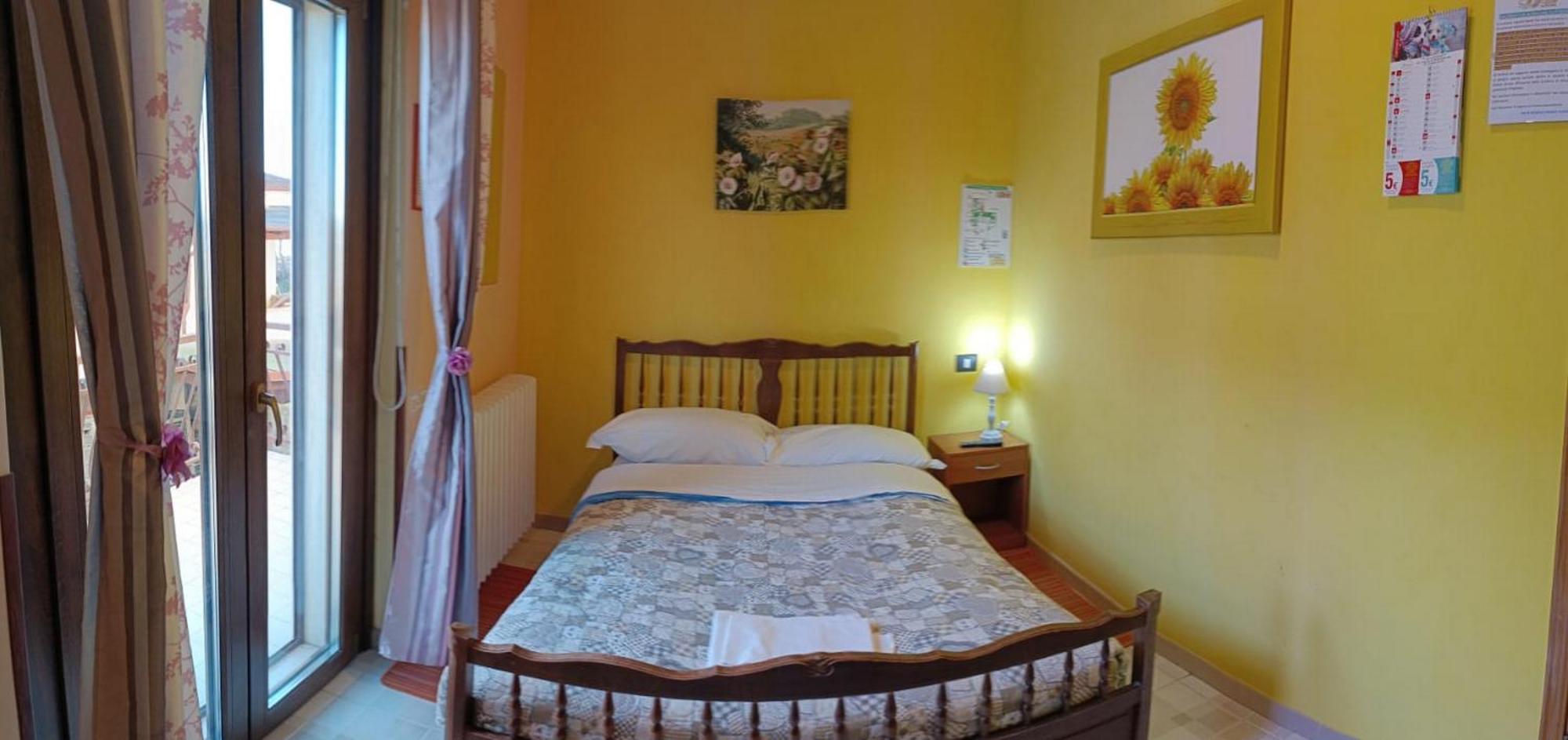 Complesso Turistico Aurora - Camere B&B Poggio Picenze エクステリア 写真