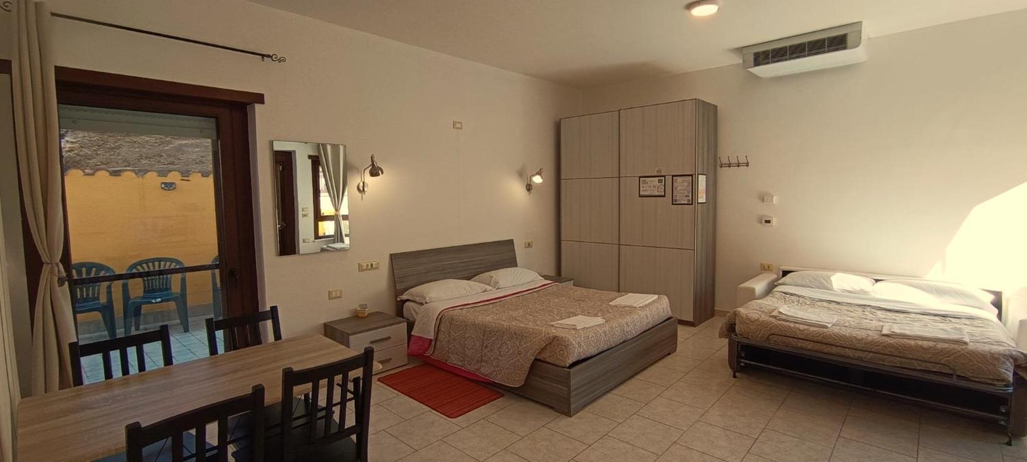 Complesso Turistico Aurora - Camere B&B Poggio Picenze エクステリア 写真