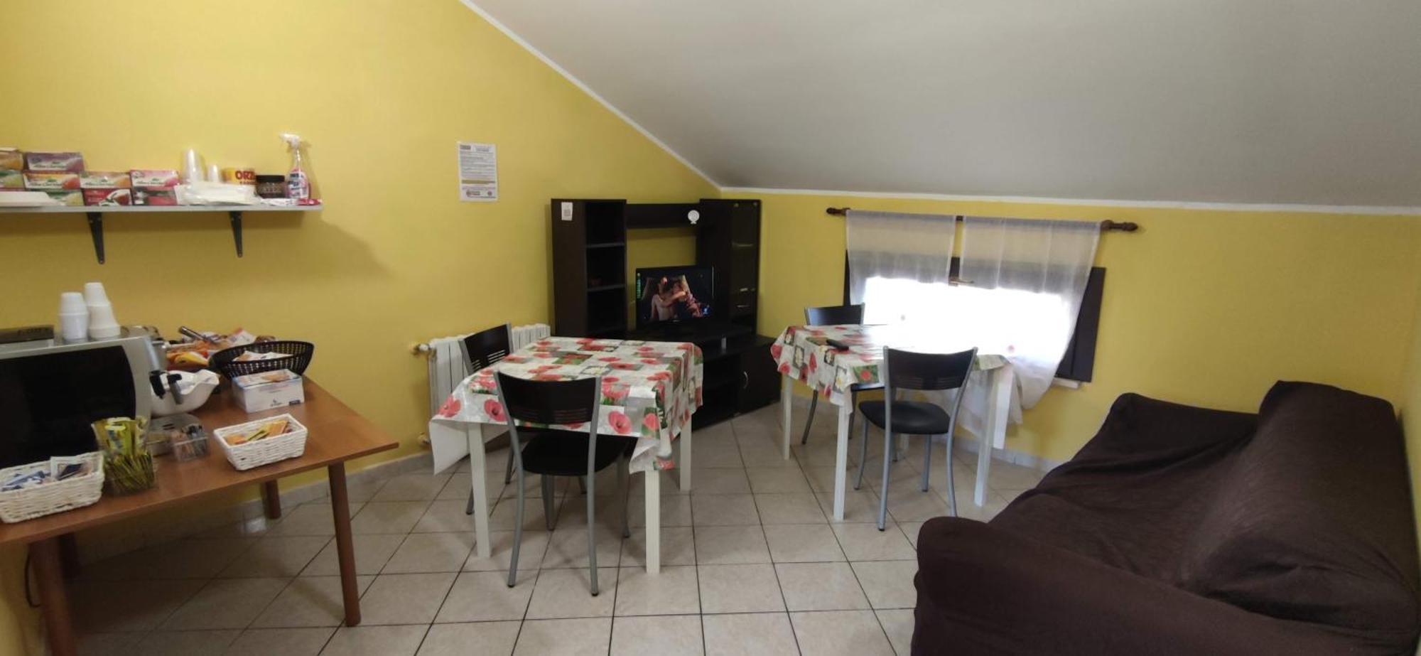 Complesso Turistico Aurora - Camere B&B Poggio Picenze エクステリア 写真