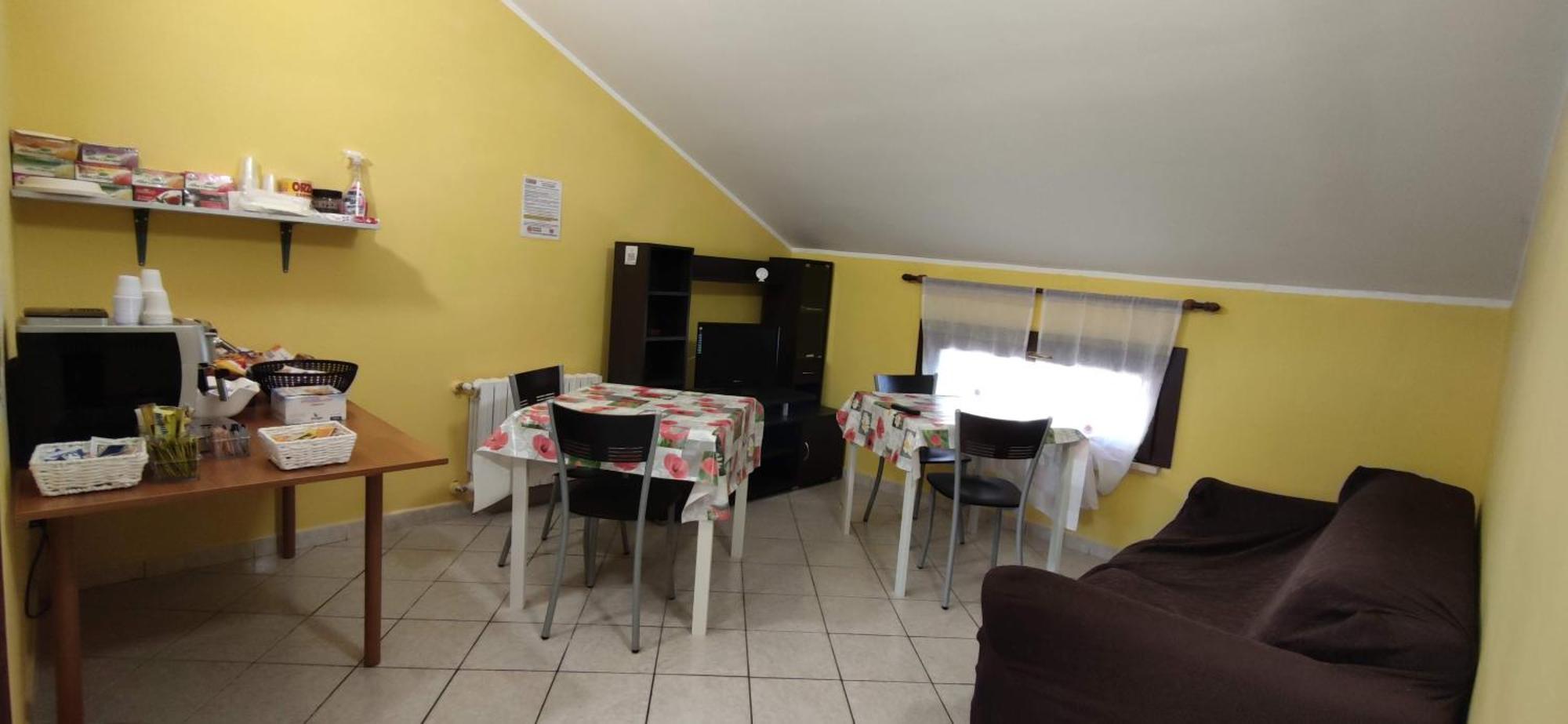 Complesso Turistico Aurora - Camere B&B Poggio Picenze エクステリア 写真